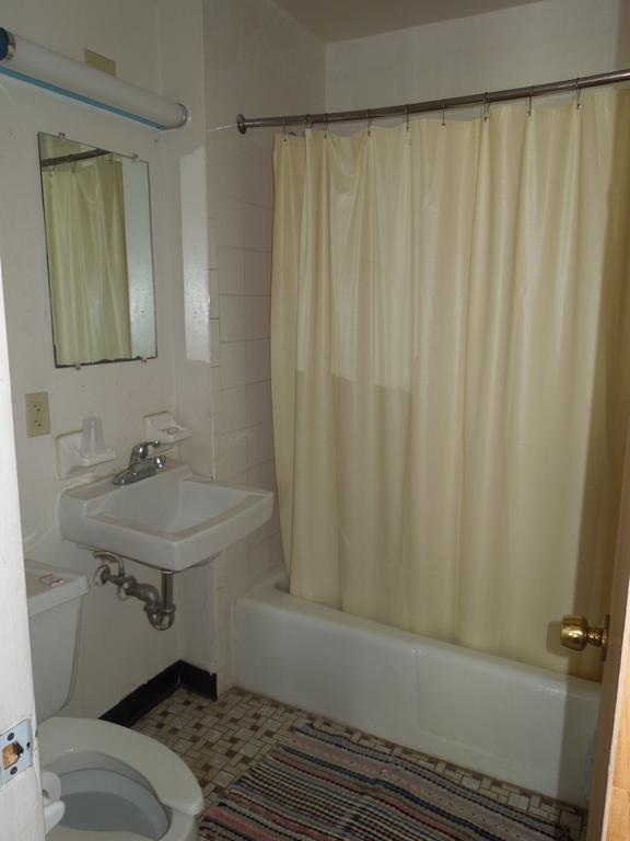 Lees Motel Edison Oda fotoğraf